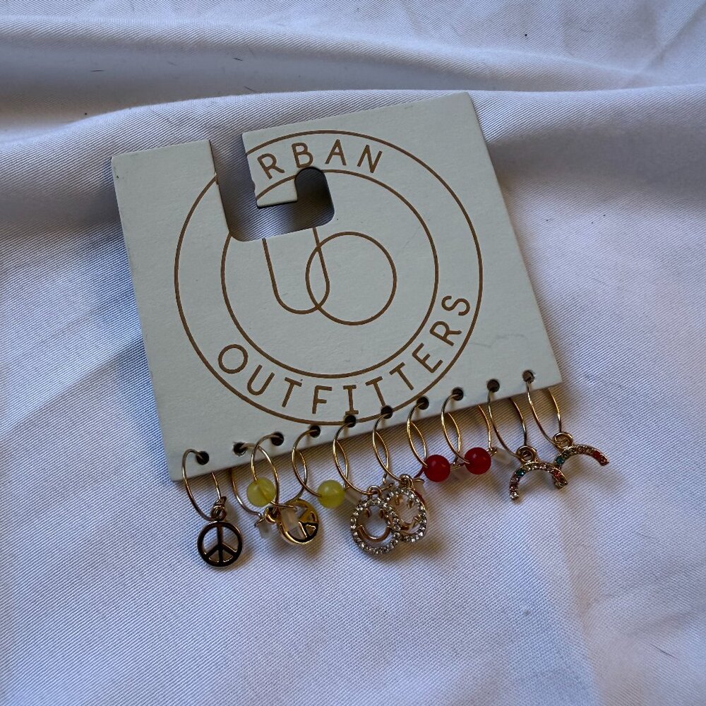 Urban Outfitters Set of 5 Earrings | NWT $24 Retail | Everyday Essentials